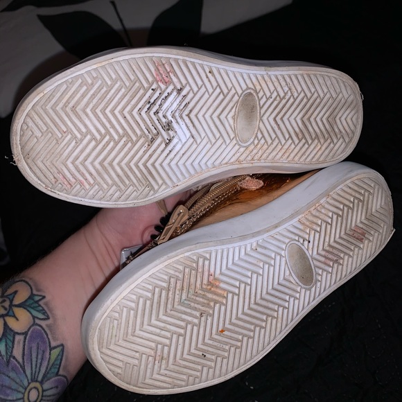 Toddler size 10 zip up shoe - Picture 4 of 4